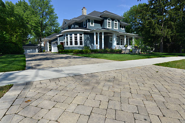 Best Driveway Paving Contractor  in Nicholson, MS